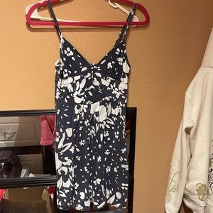 American Eagle Navy and White Floral Short Sun Dress